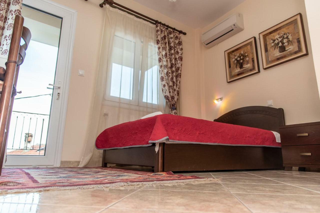 Guesthouse Nefeli Litochoron Bagian luar foto
