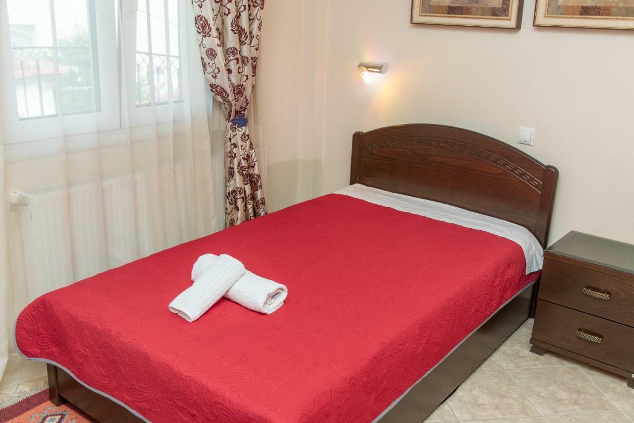 Guesthouse Nefeli Litochoron Bagian luar foto